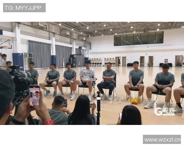 杨瀚森分享揭幕战心态积极训练全力以赴迎接比赛挑战