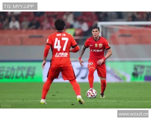 海港球员冯劲达成中国顶级联赛出场200场里程碑成为93年龄段第15位球员