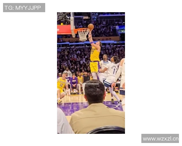 里夫斯火力全开两场狂砍92分追平东契奇前两场得分纪录 里夫斯火力全开两场狂砍92分追平东契奇前两场得分纪录