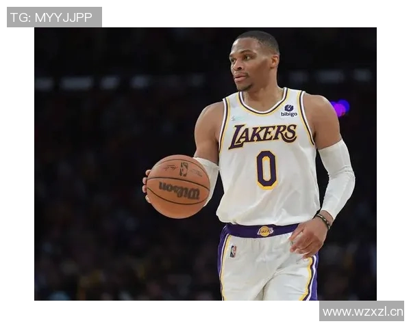 威少新赛季表现亮眼场均118分55板4助三分命中率高达50 威少新赛季表现亮眼场均118分55板4助三分命中率高达50