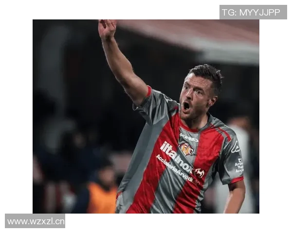 坎比亚索谈瓦尔迪进球遗憾回归右边路提升个人表现