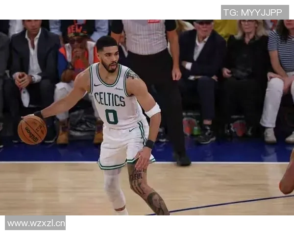 塔图姆坚定表示渴望复出过去半年全力训练只为战胜伤病 塔图姆坚定表示渴望复出过去半年全力训练只为战胜伤病