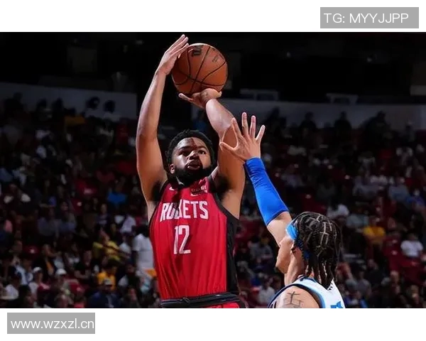 贾米尔杨签署双向合同斯波称赞其持球速度和三分投射能力 贾米尔杨签署双向合同斯波称赞其持球速度和三分投射能力