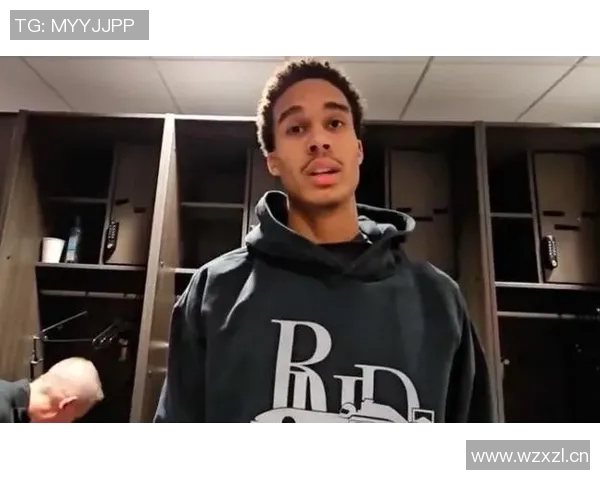 奥索伊戈达罗称赞布克易于相处并能有效执行教练战术