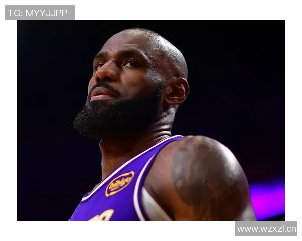 詹姆斯强调球队需减少失误才能提升表现与竞争力