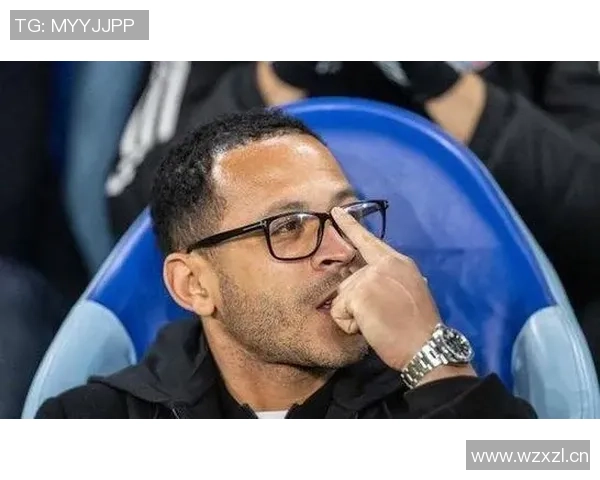 斯特拉斯堡对罗西尼尔或执教切尔西表示不满称其如小偷般悄然离去 斯特拉斯堡对罗西尼尔或执教切尔西表示不满称其如小偷般悄然离去